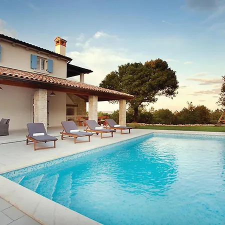 4 Bedroom Amazing In Labin Holiday home Labin (Istria)