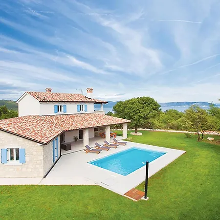 4 Bedroom Amazing In Labin Holiday home Labin (Istria)