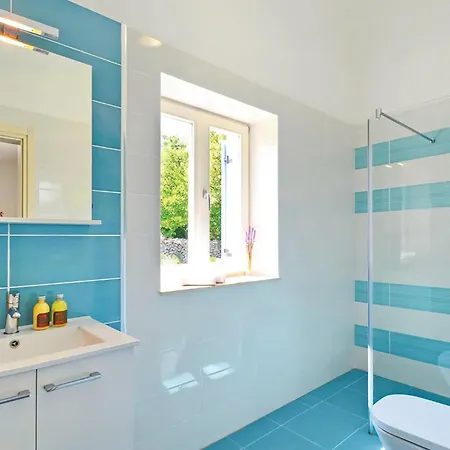 4 Bedroom Amazing In Labin