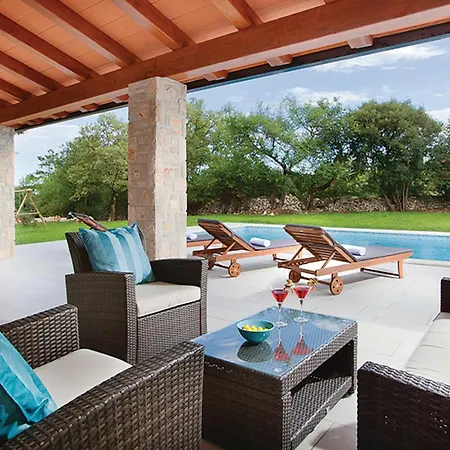 4 Bedroom Amazing In Labin Labin (Istria)